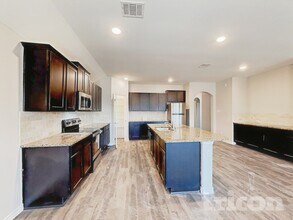 345 Brandywine Ct, Unit F203 in Royse City, TX - Building Photo - Building Photo