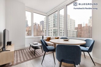 200 E 23rd St in New York, NY - Building Photo - Building Photo