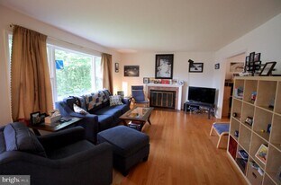 6503 Machodoc Ct in Falls Church, VA - Building Photo