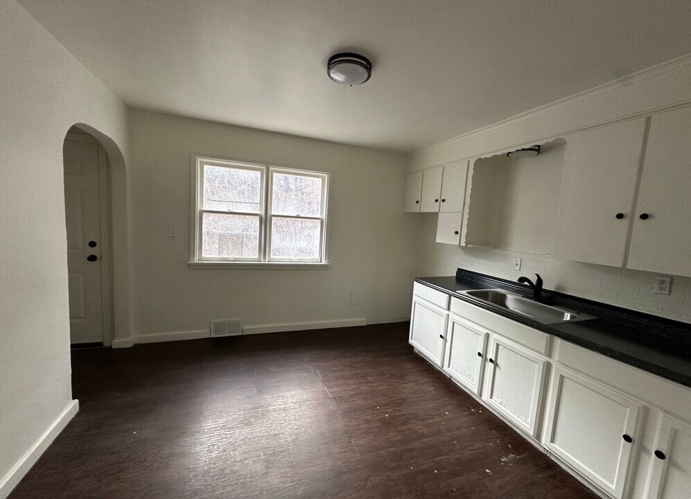 1508 Meadow Ave in East Peoria, IL - Building Photo