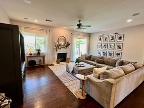 10004 Jersey Shore Dr in Bakersfield, CA - Building Photo - Building Photo