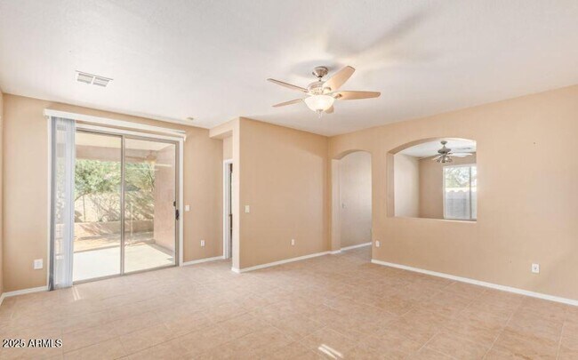 45954 W Kristina Way in Maricopa, AZ - Building Photo - Building Photo