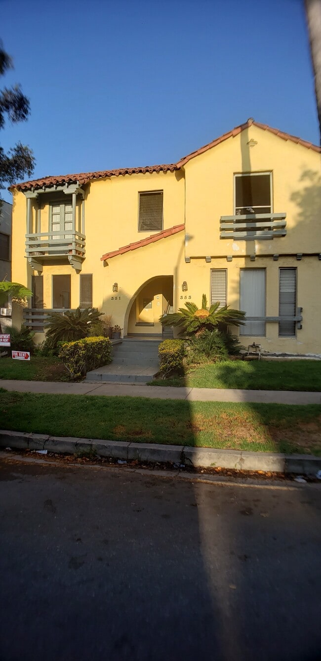 351 N Genesee Ave, Unit 353.5