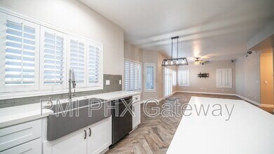 1891 E Oasis Dr in Tempe, AZ - Building Photo - Building Photo