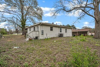 821 9th Way in Pleasant Grove, AL - Building Photo - Building Photo