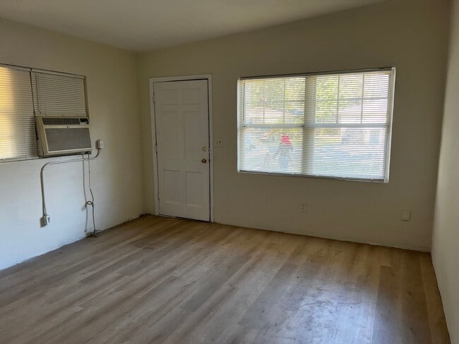 2200 Page Ave in Orlando, FL - Building Photo - Building Photo