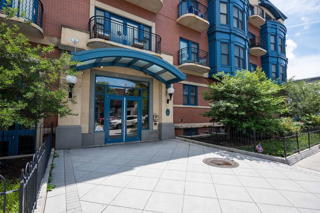 401 13th St NE in Washington, DC - Foto de edificio
