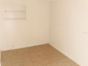 210 Lee Dr in Orange Park, FL - Building Photo - Building Photo
