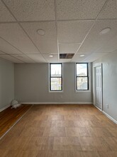 84 2nd St, Unit 5 in Elizabeth, NJ - Foto de edificio - Building Photo