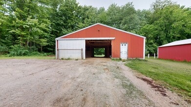 2915 Opdyke Rd in Plymouth, OH - Building Photo - Building Photo