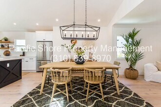 2515 Federal Ave in Los Angeles, CA - Building Photo - Building Photo