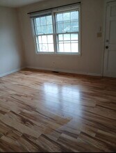 251 Greenwood Dr in Madison Heights, VA - Building Photo - Building Photo