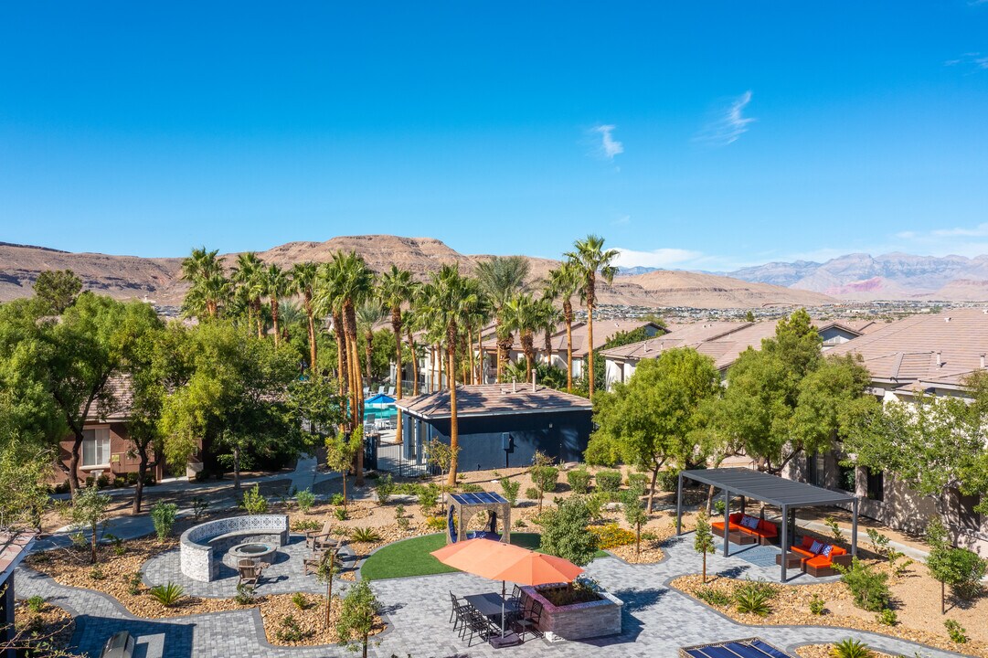 Acerno Villas in Las Vegas, NV - Foto de edificio