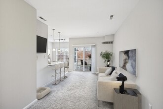 The Highlands at Cherry Hill in Cherry Hill, NJ - Foto de edificio - Building Photo