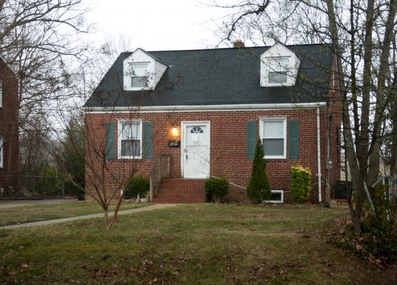 8409 Potomac Ave in College Park, MD - Building Photo