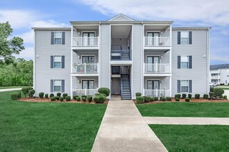 The Gates at Three Rivers in Gulfport, MS - Foto de edificio - Building Photo