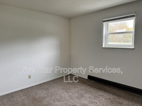 2070 W Washington St in Springfield, IL - Building Photo - Building Photo