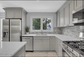 1143-1145-1145 Roe Ave in Point Pleasant, NJ - Building Photo - Building Photo