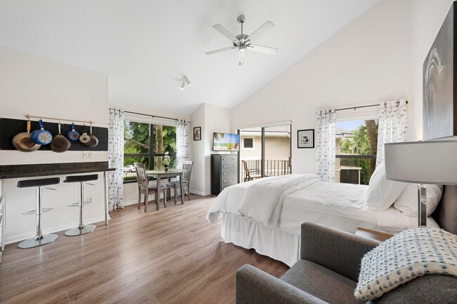 property at 11863 Wimbledon Cir
