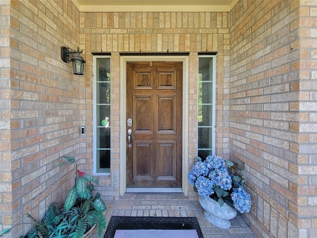 property at 26307 Langdon Ct