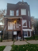 1856 S Harding Ave in Chicago, IL - Building Photo