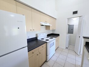 4171 San Marino Blvd in West Palm Beach, FL - Building Photo - Building Photo