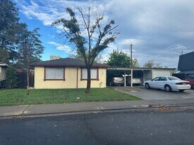 2687 Calariva Dr in Stockton, CA - Building Photo