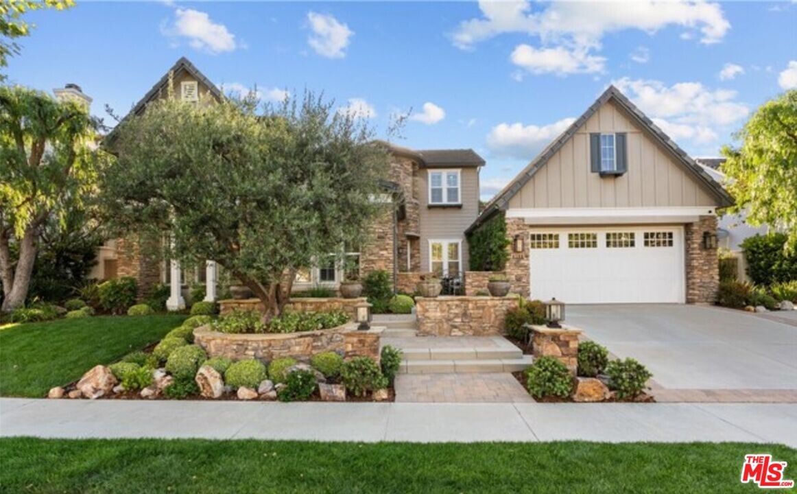 4133 Prado De Las Cabras in Calabasas, CA - Building Photo