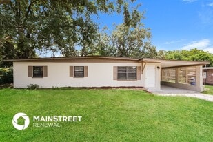 2885 Citrus Dr in Titusville, FL - Building Photo