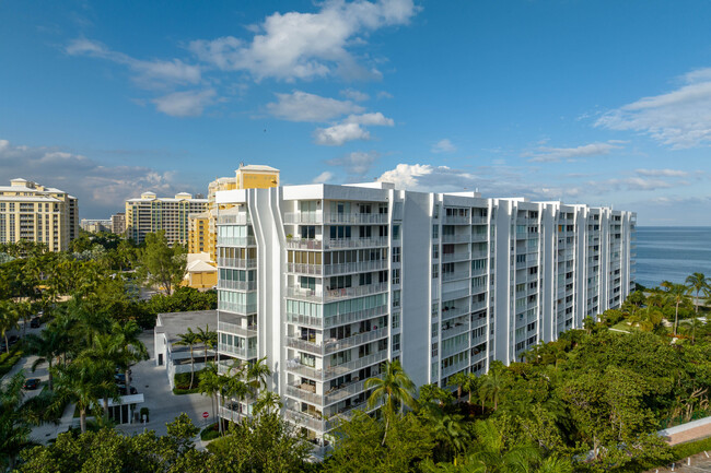 The Sands in Key Biscayne, FL - Building Photo - Building Photo