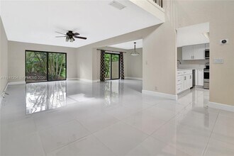 3114 Kingswood Ter in Boca Raton, FL - Building Photo - Building Photo