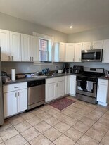 174 Saint Alphonsus St, Unit 2 in Boston, MA - Building Photo