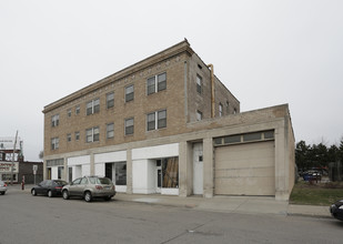 326-336 Franklin Ave in Minneapolis, MN - Building Photo - Building Photo