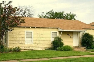 1602 S 9th St in Abilene, TX - Building Photo