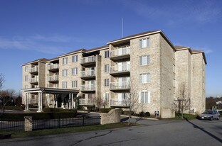 The Valley View Condominium in New Bedford, MA - Building Photo