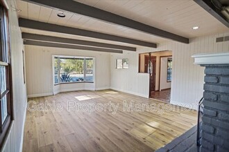 16230 Sierra Hwy in Canyon Country, CA - Building Photo - Building Photo