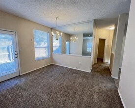 2416 Wildwood Ln in Denton, TX - Building Photo - Building Photo