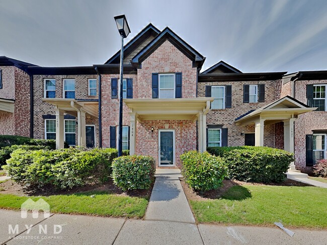 1404 Bayrose Cir in East Point, GA - Foto de edificio - Building Photo