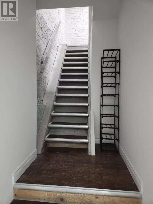 71 Main St E in Hamilton, ON - Building Photo - Building Photo