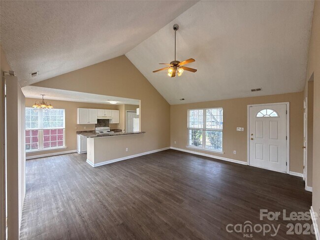 507 Shafter Ct in Charlotte, NC - Building Photo - Building Photo