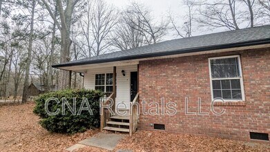 215 Green Acre Ln in Cartersville, GA - Building Photo - Building Photo