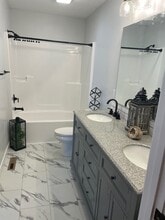 1895 Maple Tree Ln in Bolivar, MO - Building Photo - Building Photo