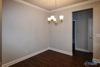 275 Caudle Dr in Madison, AL - Foto de edificio - Building Photo