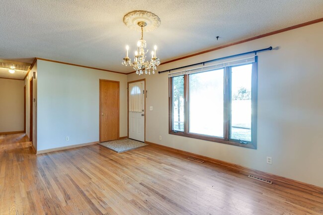 3542 S Bonn St in Wichita, KS - Building Photo - Building Photo