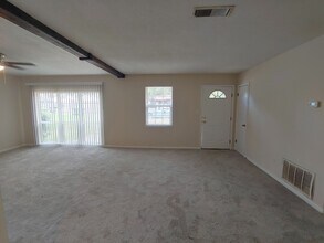 4925 La Ceiba Dr in Pensacola, FL - Building Photo - Building Photo