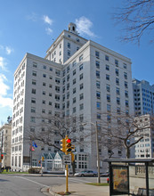 Cudahy Tower Apartments in Milwaukee, WI - Building Photo - Building Photo