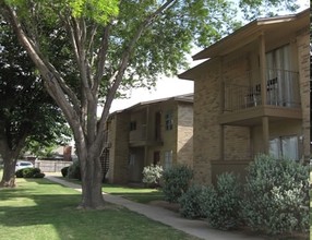 Summerhill Apartments in Midland, TX - Building Photo - Building Photo