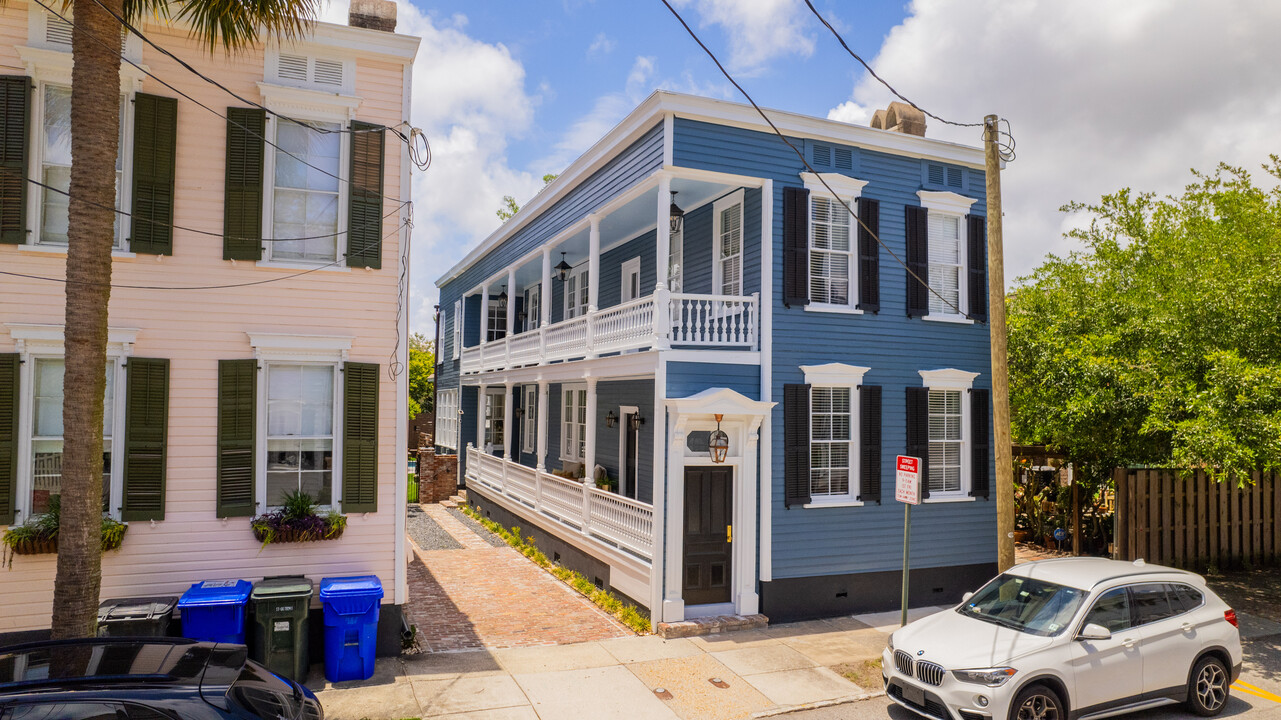 29 Gadsden St in Charleston, SC - Building Photo