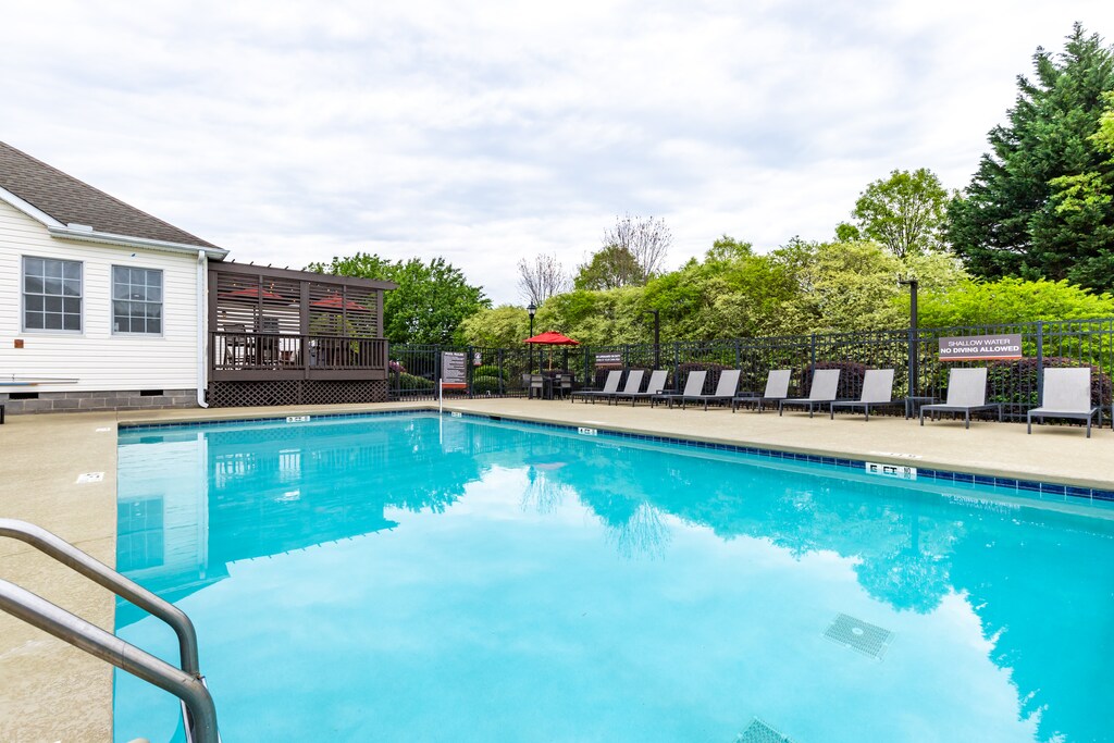 Estates at Bellwood Apartment Homes in Greenville, SC - Foto de edificio