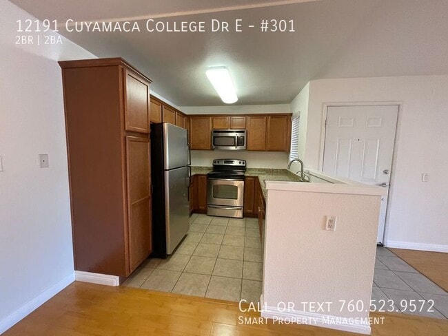 12191 Cuyamaca College Dr E in El Cajon, CA - Building Photo - Building Photo